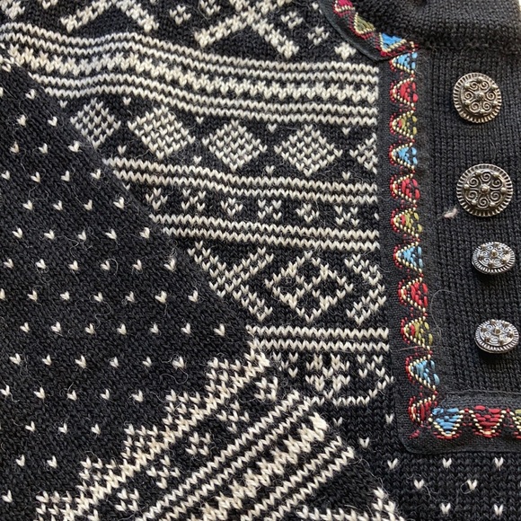 Dale Of Norway Sweater - Picture 3 of 12